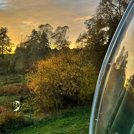 Glasigloo Οργανωμένο κάμπινγκ